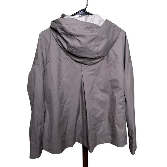 Athleta Rain Jacket Small - Picture 2 of 3